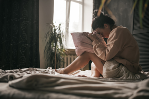 اعراض بطانة الرحم المهاجرة وتأثيرها على حياة النساء